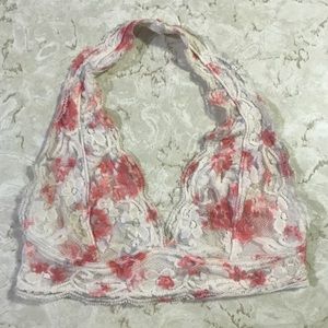 UO Halter Bra 🌸